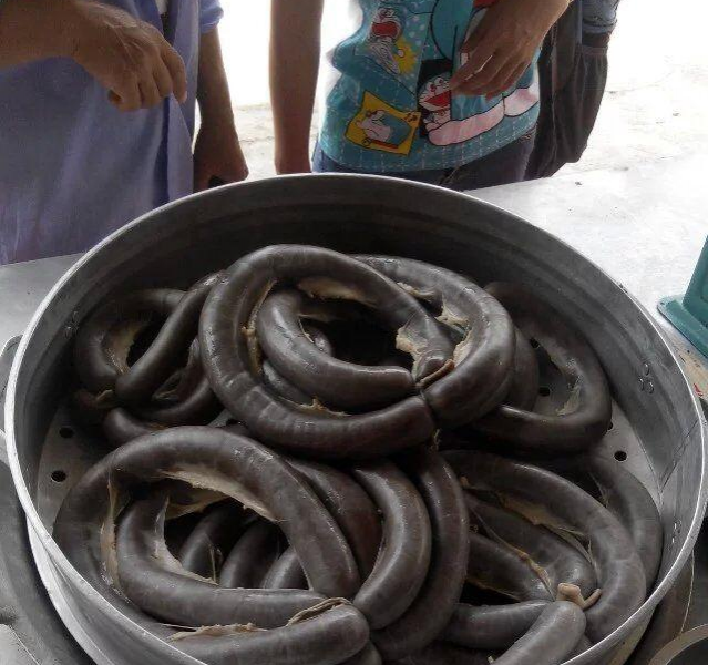 如果有个靖西市德保猪血肠会是什么样?看这图片你就知道是在哪个位置 - 靖西市·靖西网