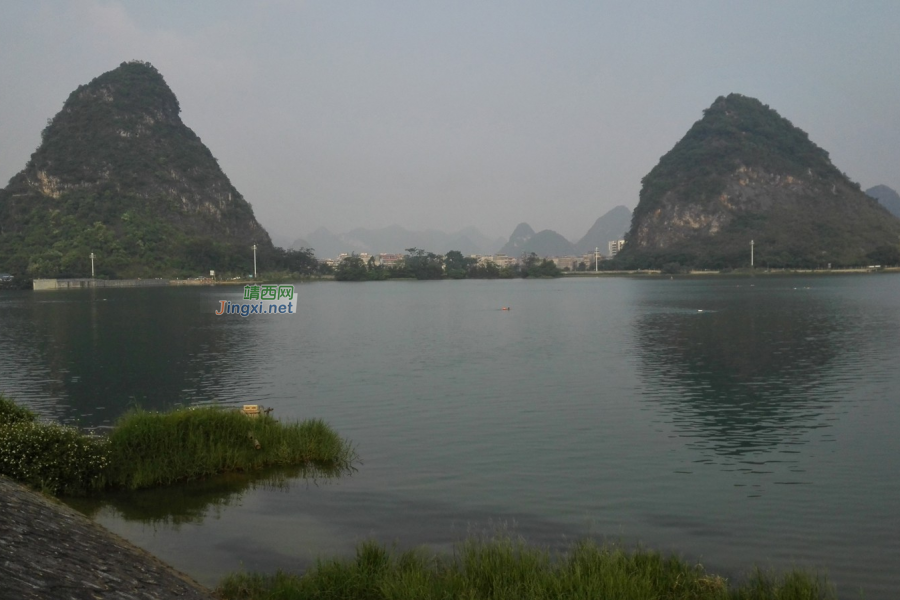 靖西流行晨练，周末晨泳和晨跑的人真不少 - 靖西市·靖西网