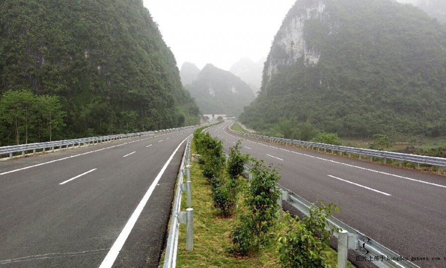 崇靖高速，真的美极了，醉美边关高速不是浪得虚名！ - 靖西市·靖西网