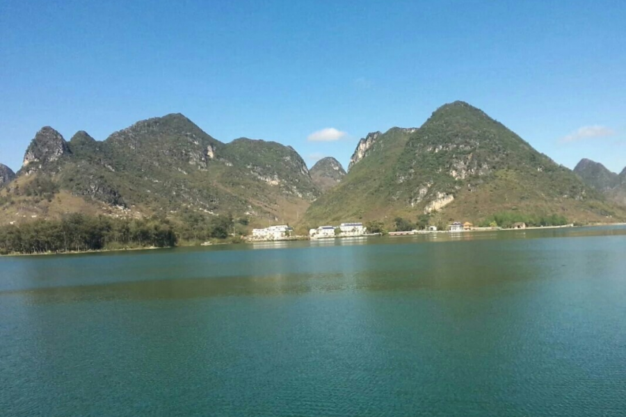 我已经一周没看见晴天，厌烦了桂林的雨天和雾霾，才觉得靖西的蓝. - 靖西市·靖西网