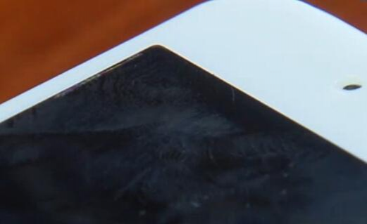 一中学生手机“被”贴一张天价膜 价格888元，侬怎么看？ - 靖西市·靖西网