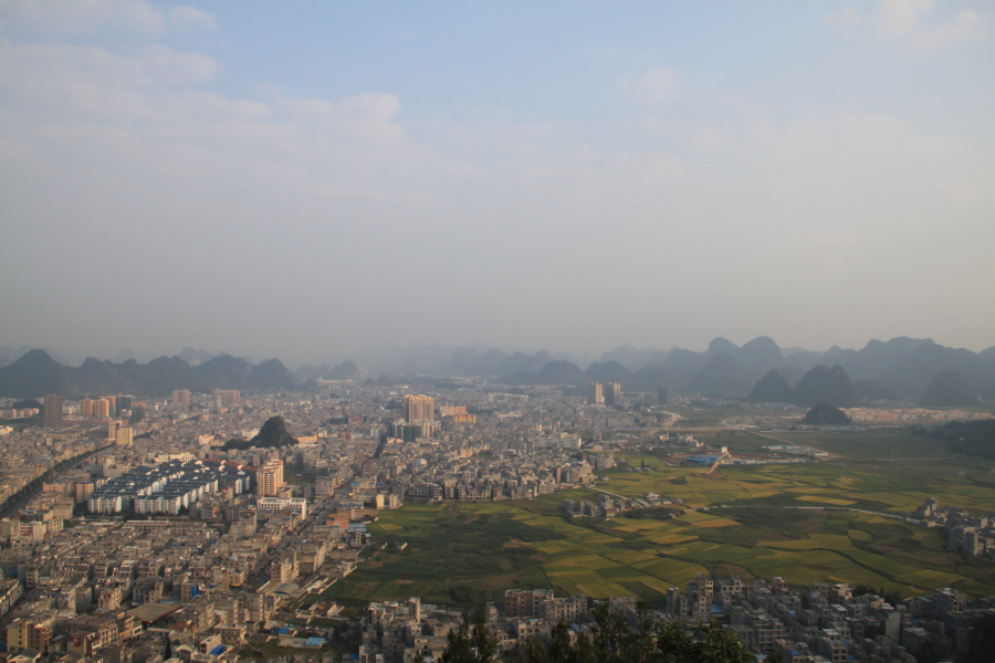 登 凤 凰 山 - 靖西市·靖西网