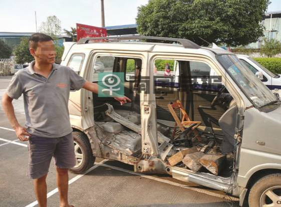 广西一牛人开他的“神车”，交警拦下后往里一看，吓死宝宝了。。。。。。 - 靖西市·靖西网