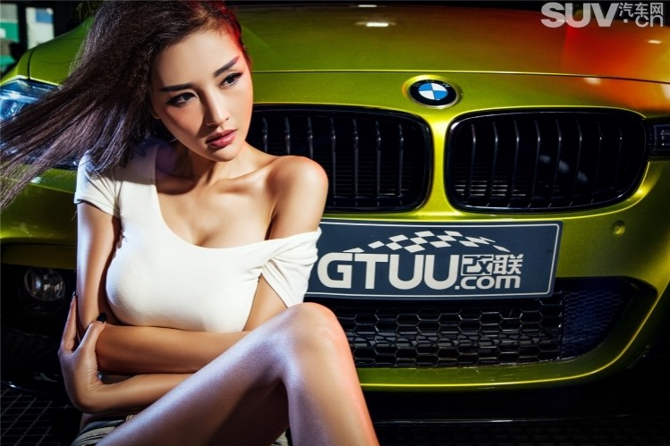 BMW与辣模演绎湿身诱惑 - 靖西市·靖西网