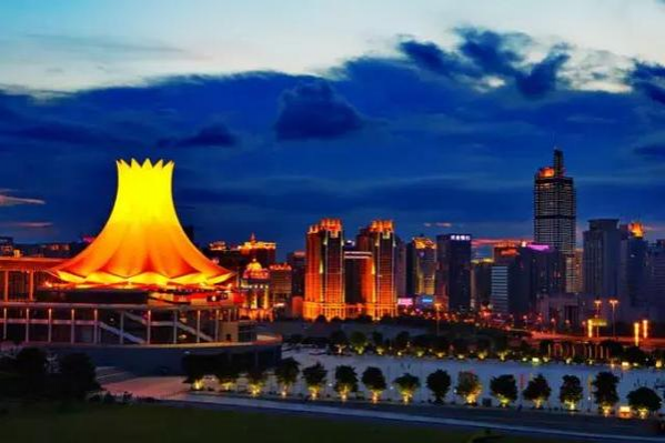 广西14个市美女排行榜曝光！不服！百色排在第五！ - 靖西市·靖西网