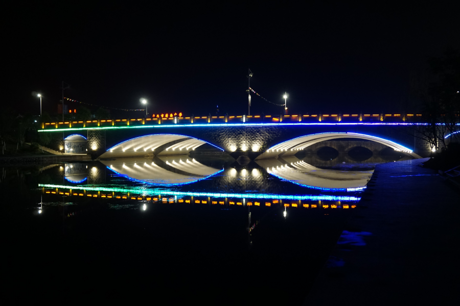 来两张龙潭夜景，天暧了龙潭约起！ - 靖西市·靖西网