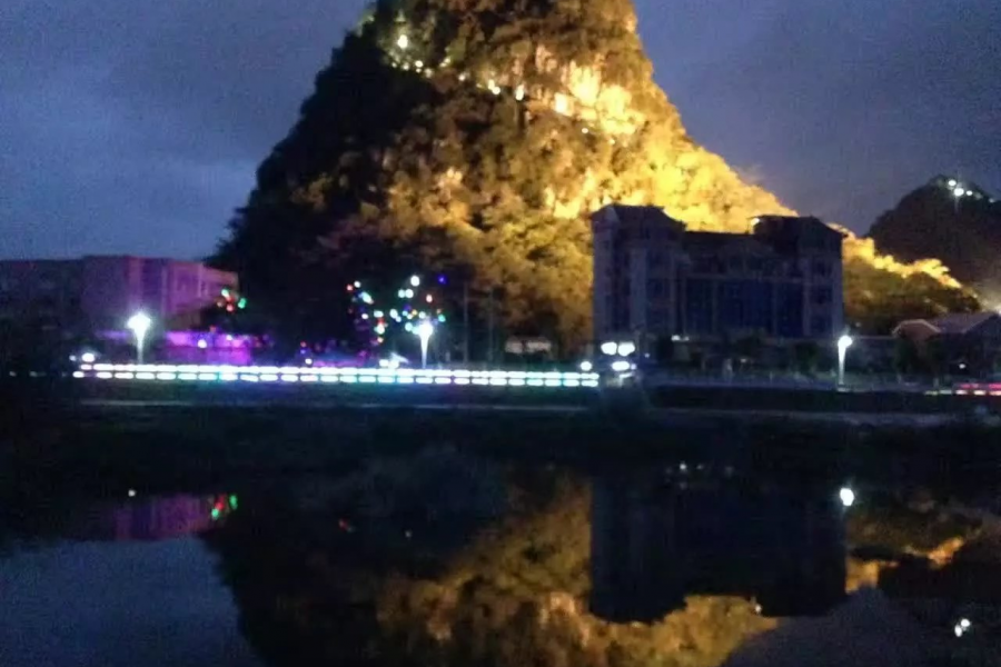 来两张龙潭夜景，天暧了龙潭约起！ - 靖西市·靖西网