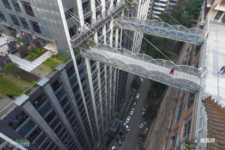 中国壮景！在楼顶上的大公路 - 靖西市·靖西网