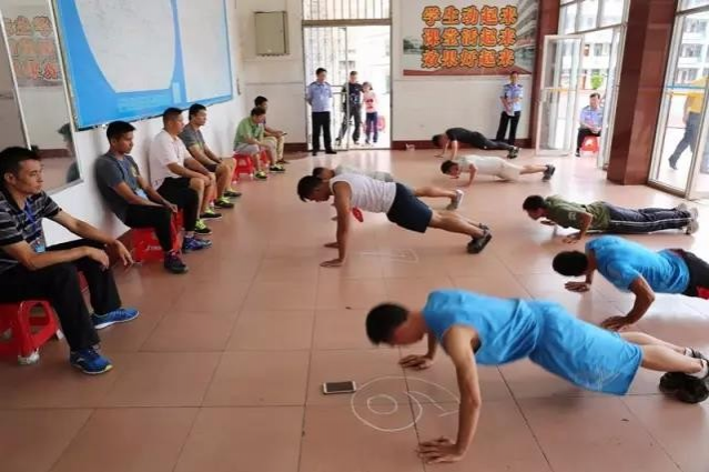 靖西招聘警务辅助人员，两百名青年接受体能测试 - 靖西市·靖西网