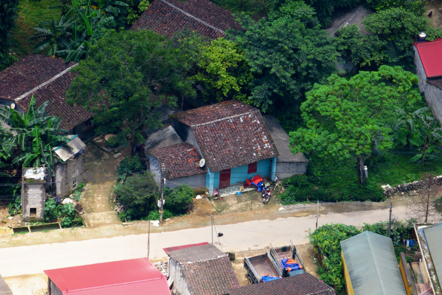 看看越南乡村房子的屋顶和我们有什么不同。 - 靖西市·靖西网