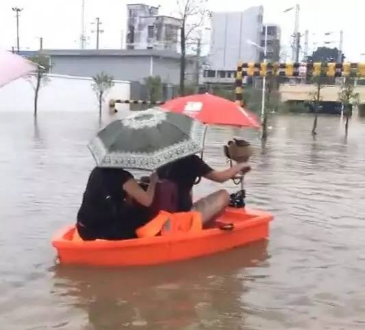 《我可以泡你吗玉林》，玉林暴雨神曲传疯了 - 靖西市·靖西网