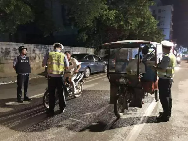 过节嗨森，美酒+鸭腿.......贝侬却做这种事！！！ - 靖西市·靖西网