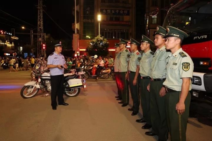 靖西全警出动保中秋国庆平安！ - 靖西市·靖西网