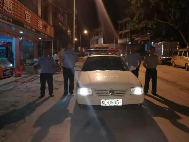 靖西全警出动保中秋国庆平安！ - 靖西市·靖西网