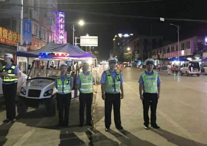 致靖西交警-今天，我想为你写一首赞歌！！！ - 靖西市·靖西网