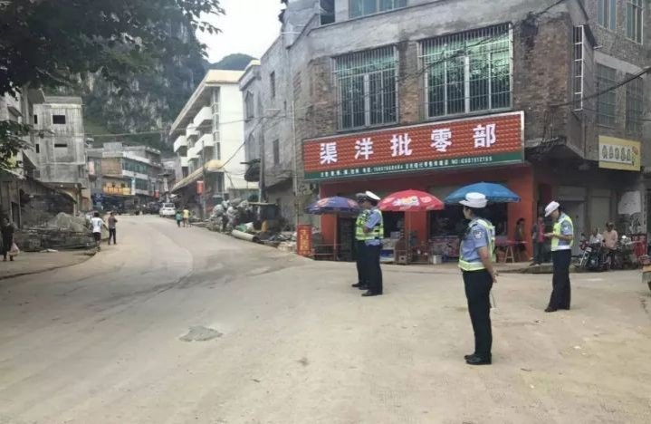 致靖西交警-今天，我想为你写一首赞歌！！！ - 靖西市·靖西网