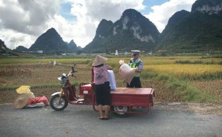 致靖西交警-今天，我想为你写一首赞歌！！！ - 靖西市·靖西网