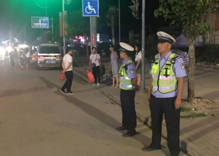 致靖西交警-今天，我想为你写一首赞歌！！！ - 靖西市·靖西网