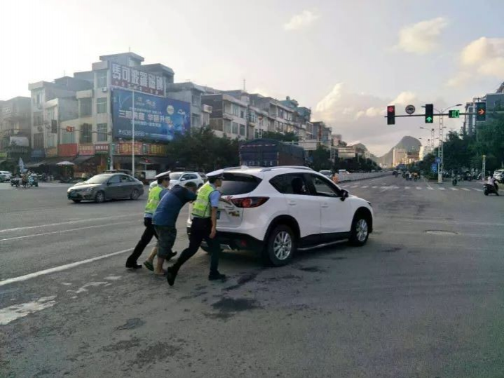 致靖西交警-今天，我想为你写一首赞歌！！！ - 靖西市·靖西网