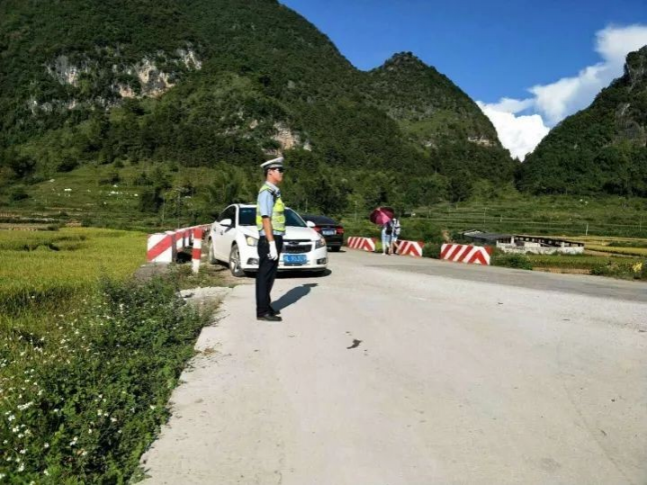 致靖西交警-今天，我想为你写一首赞歌！！！ - 靖西市·靖西网