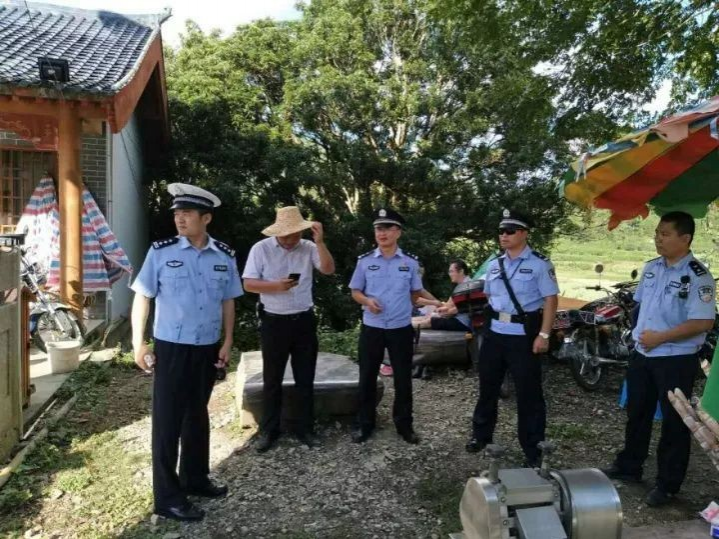 致靖西交警-今天，我想为你写一首赞歌！！！ - 靖西市·靖西网