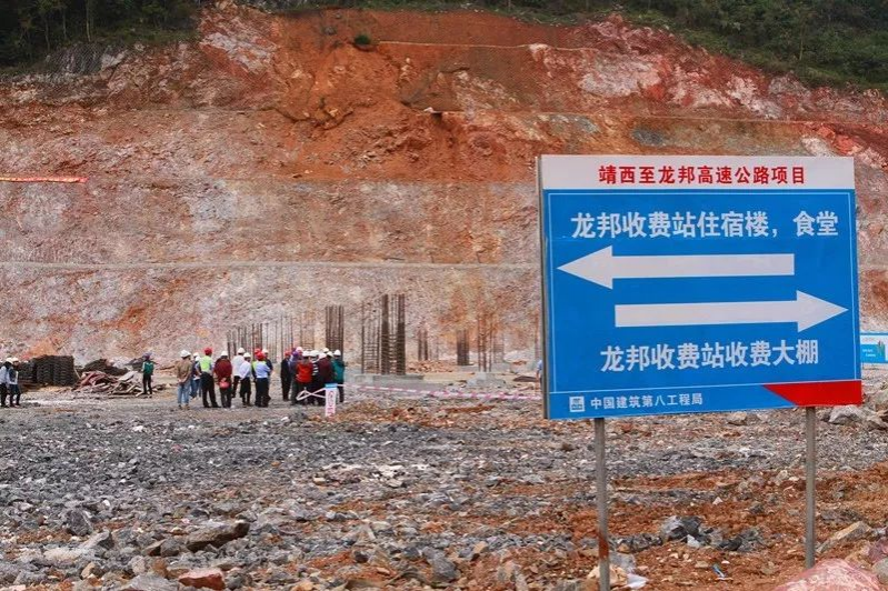 龙靖高速快马加鞭，有望2018年6月建成通车！ - 靖西市·靖西网