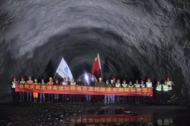 靖西-龙邦高速最长隧道实现贯通，全长2895米！ - 靖西市·靖西网