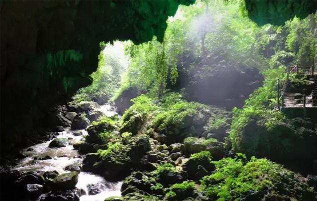 靖西通灵大峡谷首创原生态即兴自由舞户外实景呈现 - 靖西市·靖西网