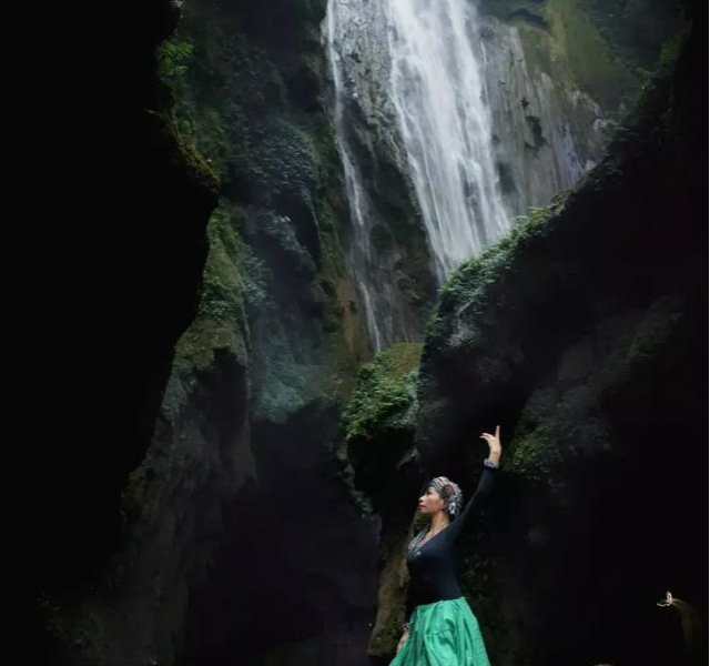 靖西通灵大峡谷首创原生态即兴自由舞户外实景呈现 - 靖西市·靖西网