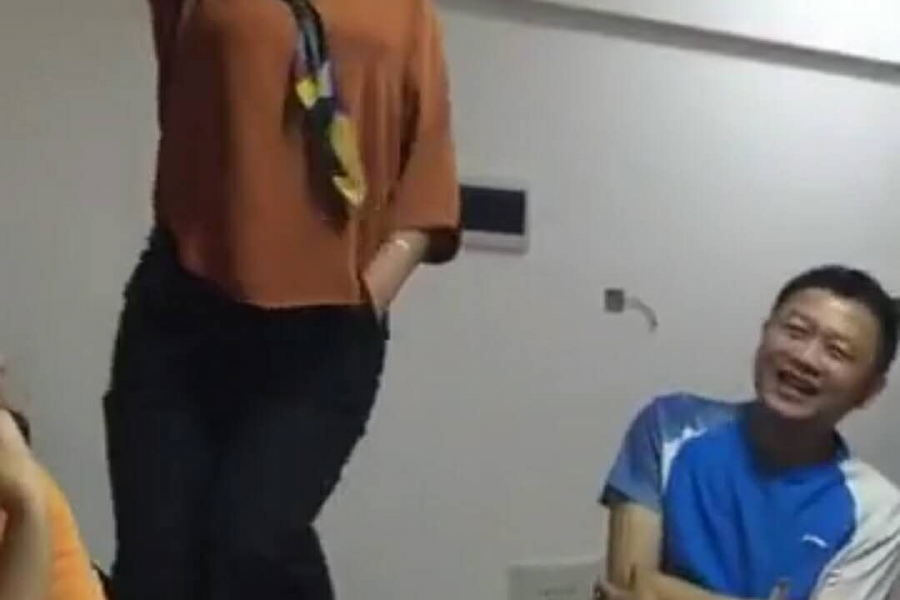 这猜码姿势够、、、男人们有几个受得了 - 靖西市·靖西网