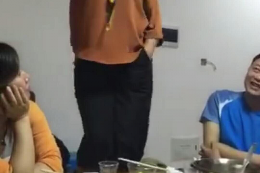 这猜码姿势够、、、男人们有几个受得了 - 靖西市·靖西网