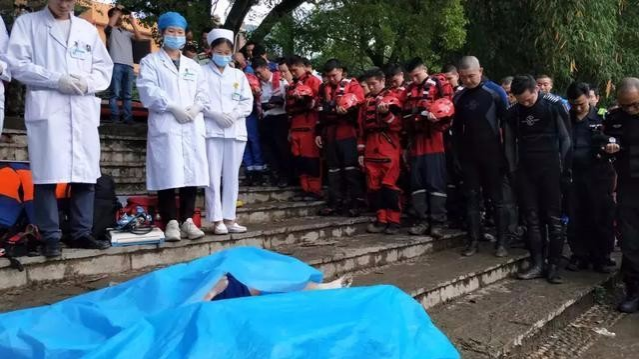 17人死亡！桂林桃花江翻船事件引发全国关注！视频还原翻船瞬间 - 靖西市·靖西网