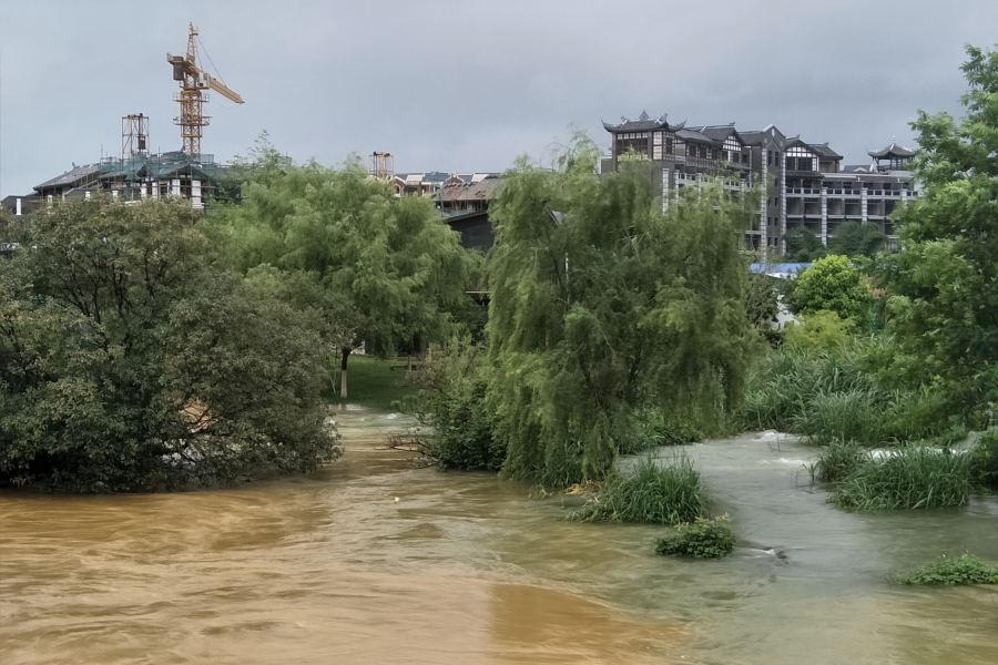 又是阴阳河，不然你都不懂龙潭的水有多清。 - 靖西市·靖西网