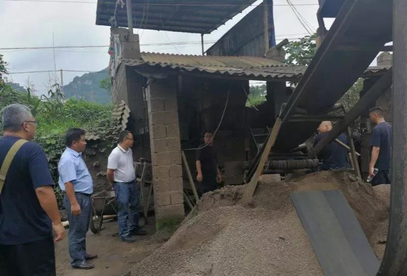 我市严厉打击“小、散、乱、污”锰粉加工企业 - 靖西市·靖西网