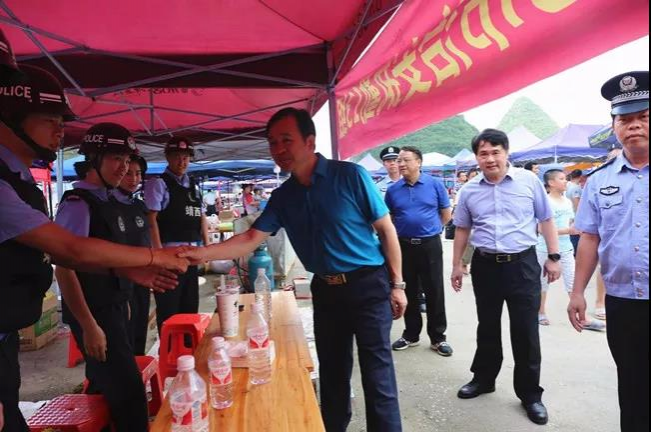 端午药市 靖西这些人亮了....... - 靖西市·靖西网