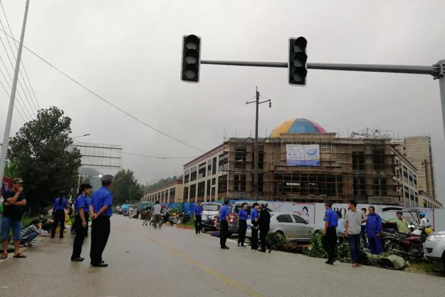 靖西城管端午驻守乐活城 为中国·靖西端午药市护航 - 靖西市·靖西网