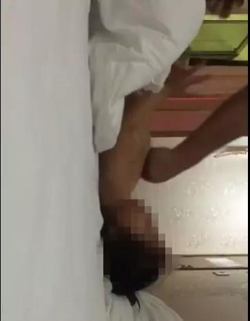 网传一男子在靖西某酒店挥拳打孩子被拘留！ - 靖西市·靖西网
