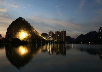 龙潭夜景，格外迷人 - 靖西市·靖西网