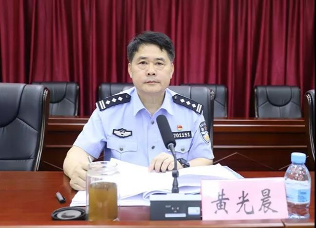 警灯伴明月|靖西公安民警不一样的中秋节！ - 靖西市·靖西网