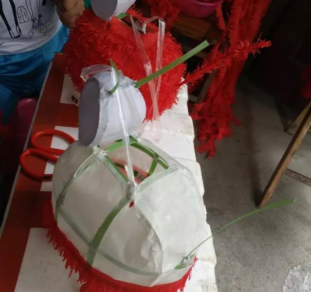 中秋节这几天，靖西的大街上到处都是......它承包了所有靖西人的童年~ - 靖西市·靖西网