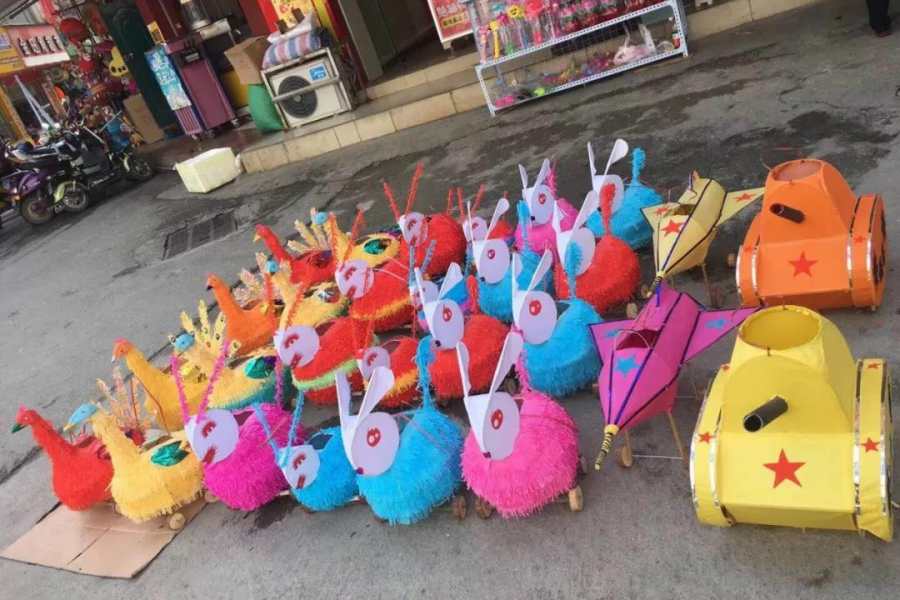 中秋节这几天，靖西的大街上到处都是......它承包了所有靖西人的童年~ - 靖西市·靖西网