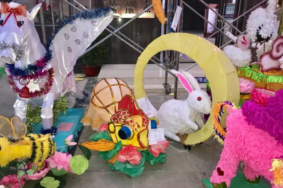 中秋节这几天，靖西的大街上到处都是......它承包了所有靖西人的童年~ - 靖西市·靖西网