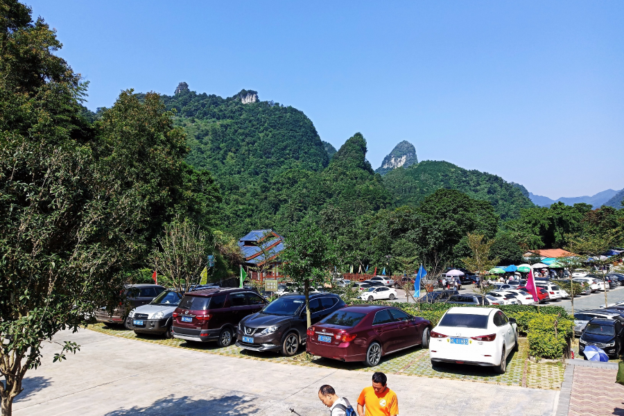 国庆期间通灵大峡谷游客蜂拥而来 - 靖西市·靖西网