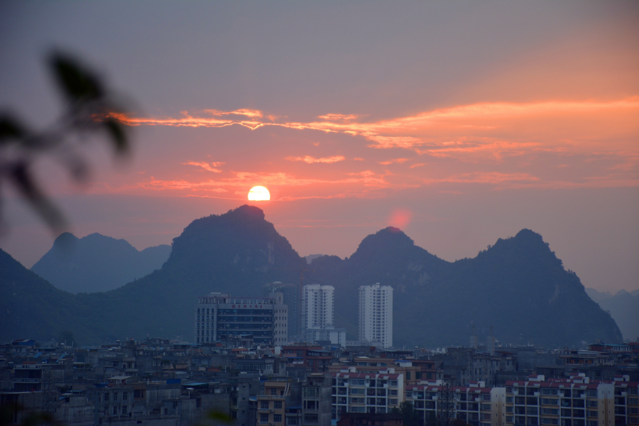 太极山上看日出 - 靖西市·靖西网