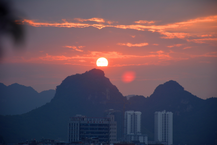 太极山上看日出 - 靖西市·靖西网