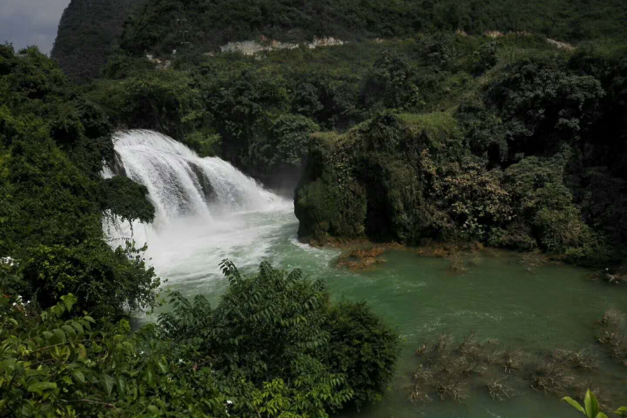 流水潺潺：最美小瀑布 - 靖西市·靖西网