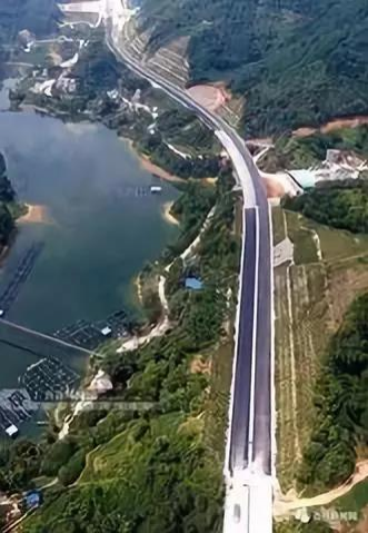号外号外！河池至百色高速公路全线贯通 计划11月底竣工 - 靖西市·靖西网
