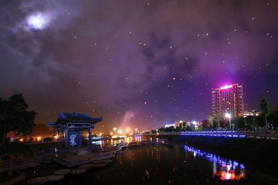 灯光璀璨，美丽靖西 - 靖西市·靖西网