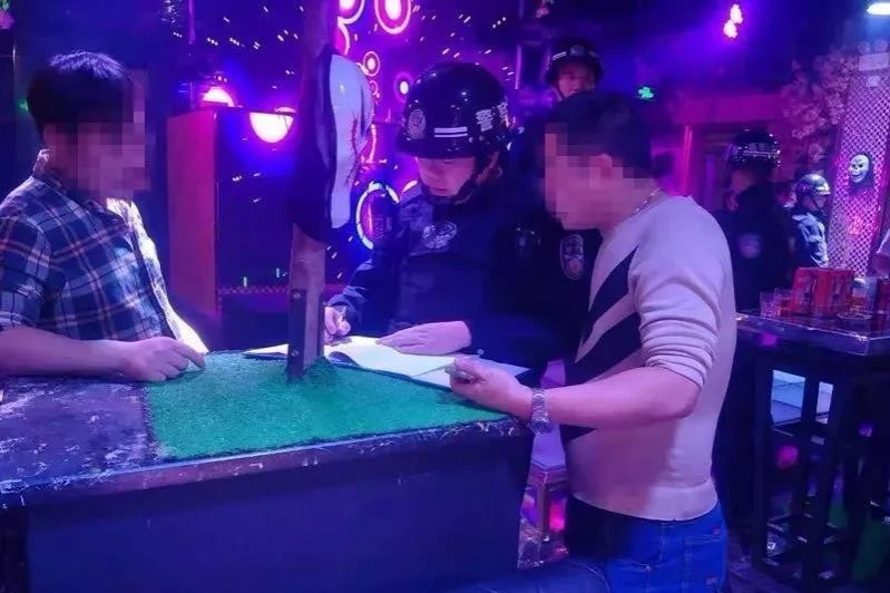 靖西警方夜间连续清查娱乐场所，只为这事…… - 靖西市·靖西网