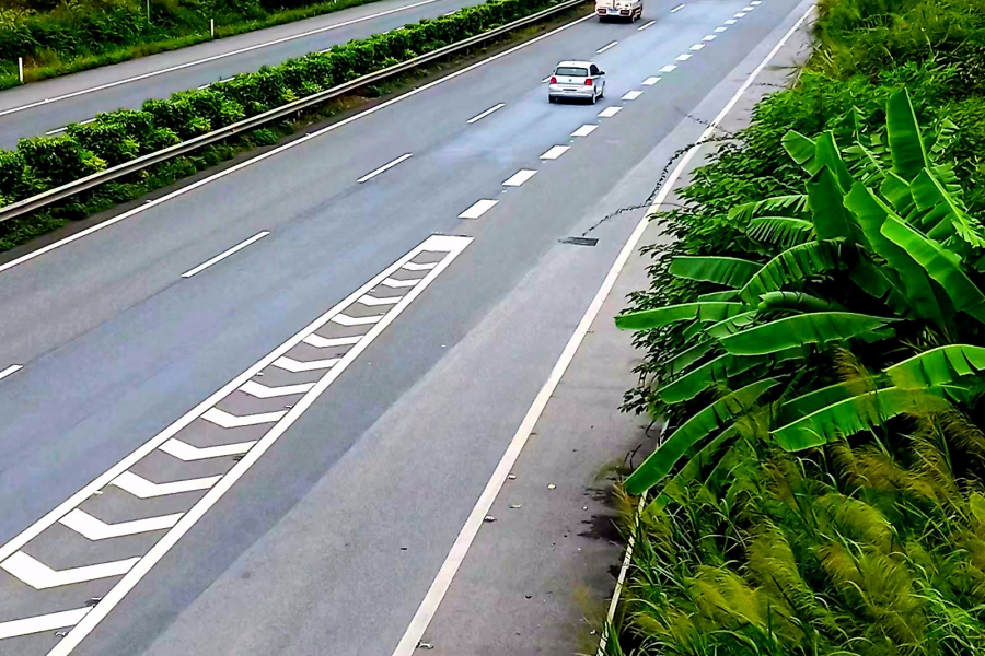 窜起东、巴、凤，金城江至百色高速11月28日起正式通车。 - 靖西市·靖西网